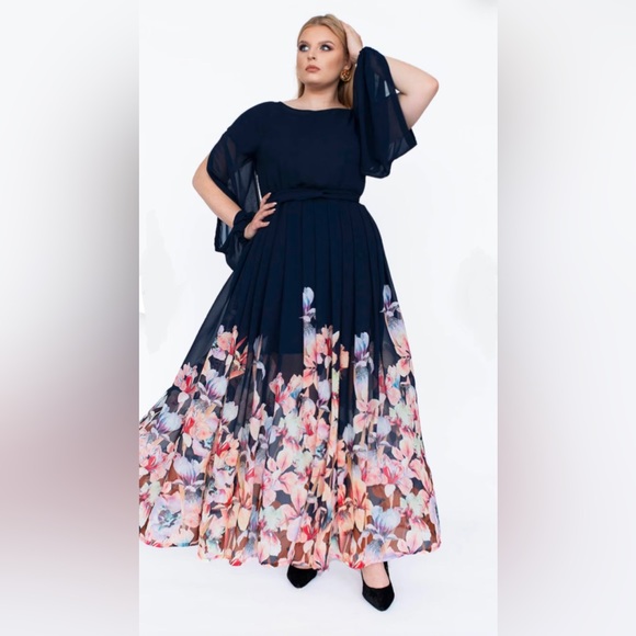 Floral Wrap-over Dress is a perfect choice for many occasions. - Picture 2 of 2